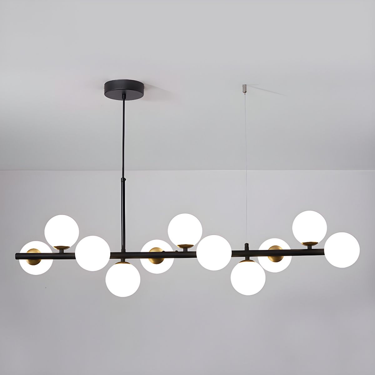 Aurelia Globe Chandelier – Modern Glass & Gold Pendant Light for Dining Room