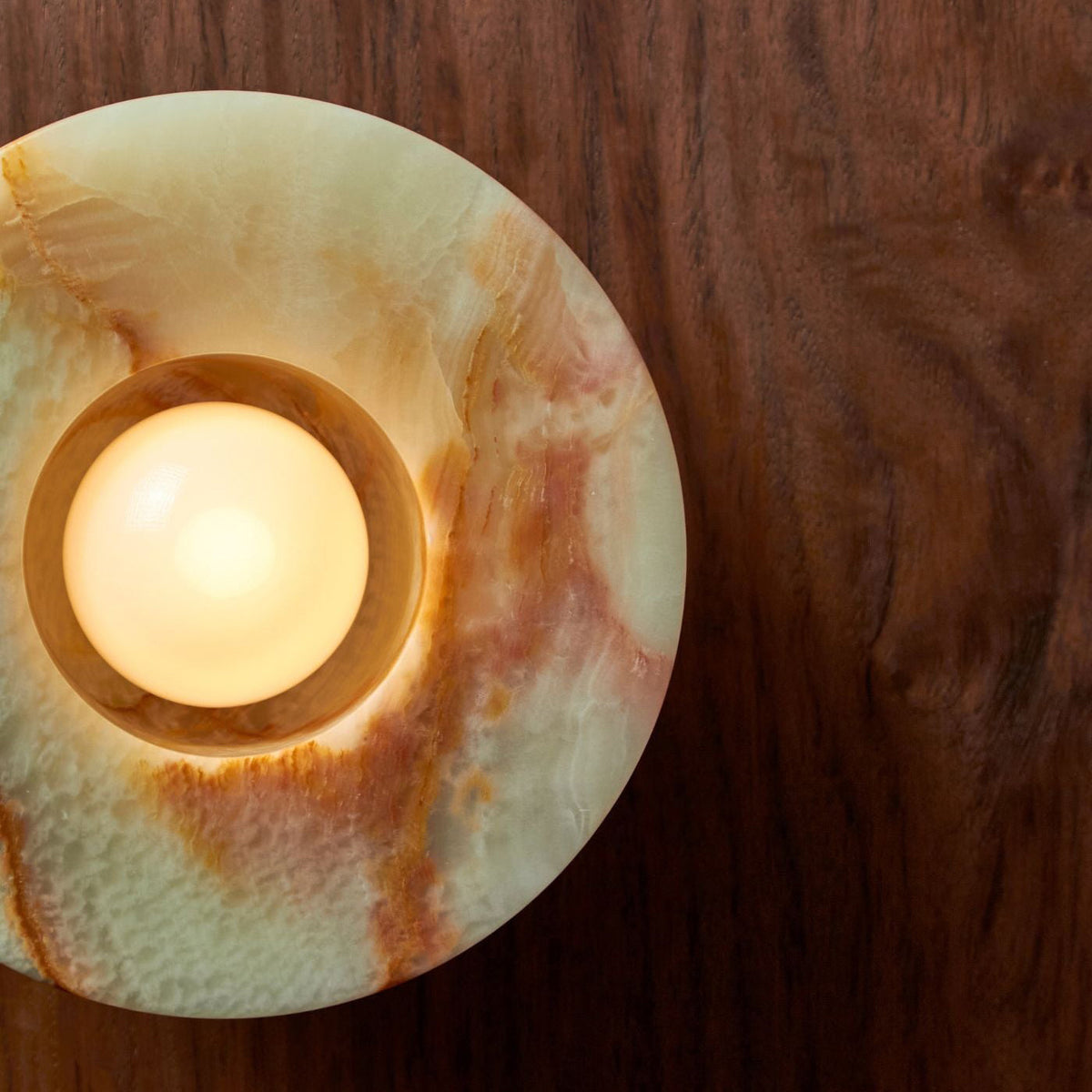 aurelia-surface-sconce