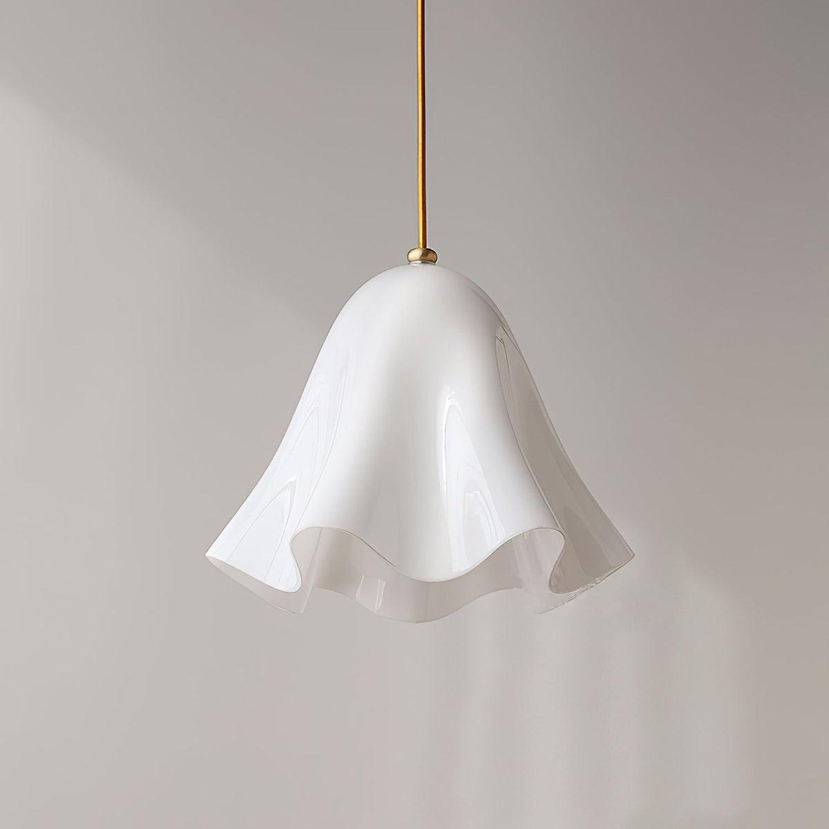 Vera Bloom Pendant Lamp – Sculptural Glass Chandelier in Gradient Hues