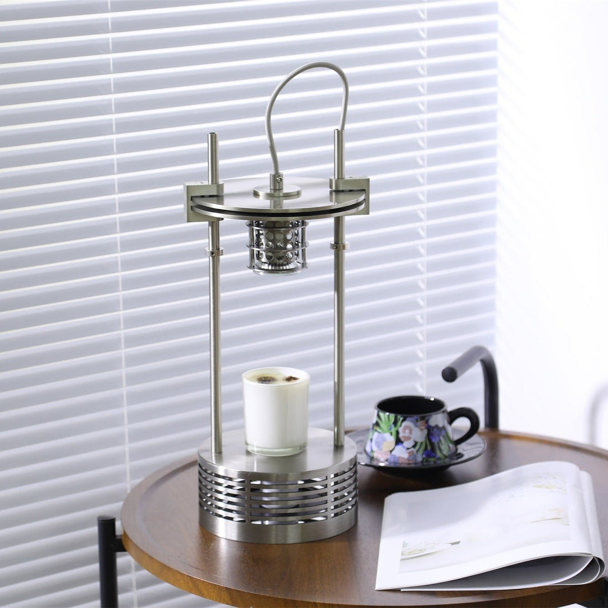 Aurosteel Aroma Table Lamp – Stainless Steel Melting Wax Lamp for Ambient Interiors