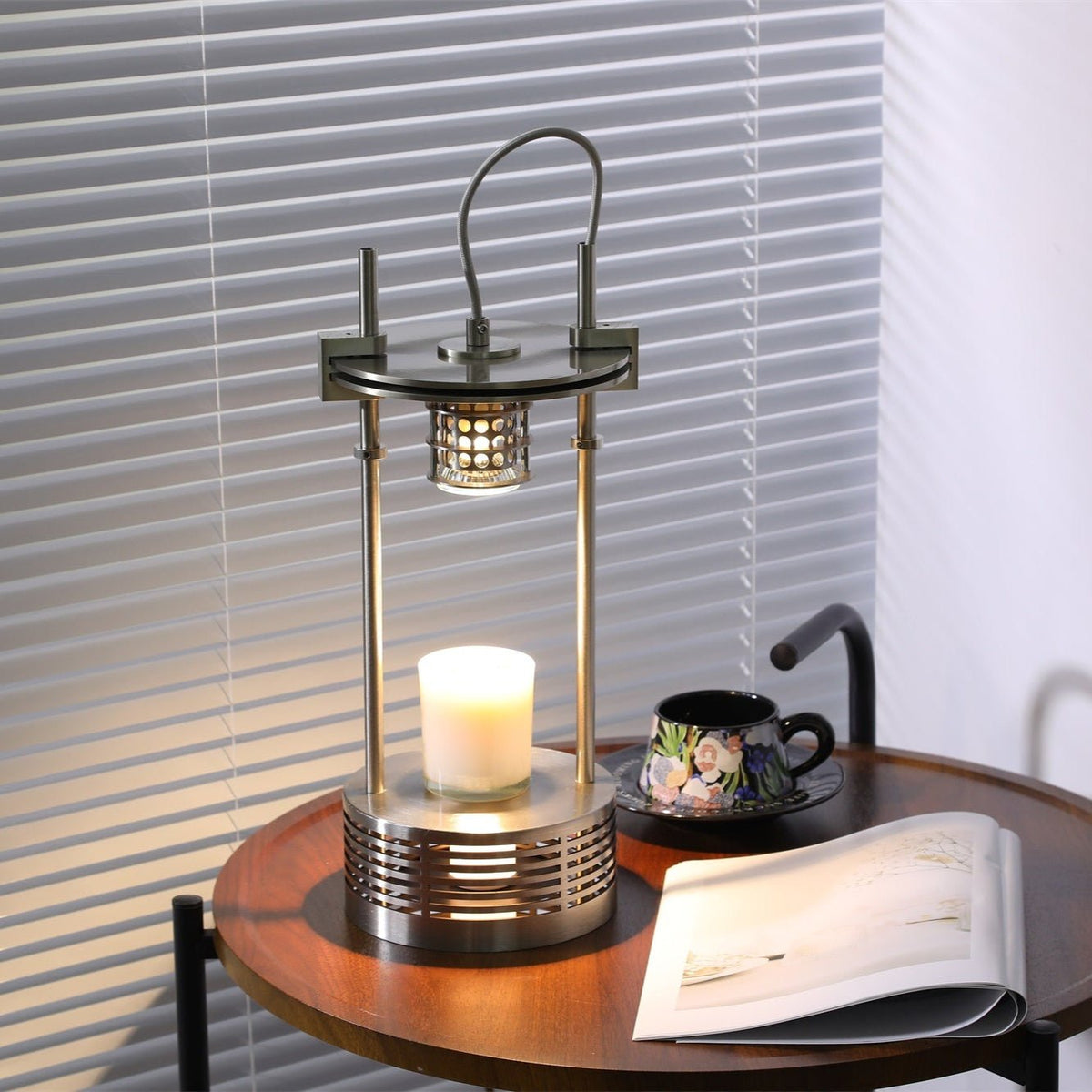 Aurosteel Aroma Table Lamp – Stainless Steel Melting Wax Lamp for Ambient Interiors