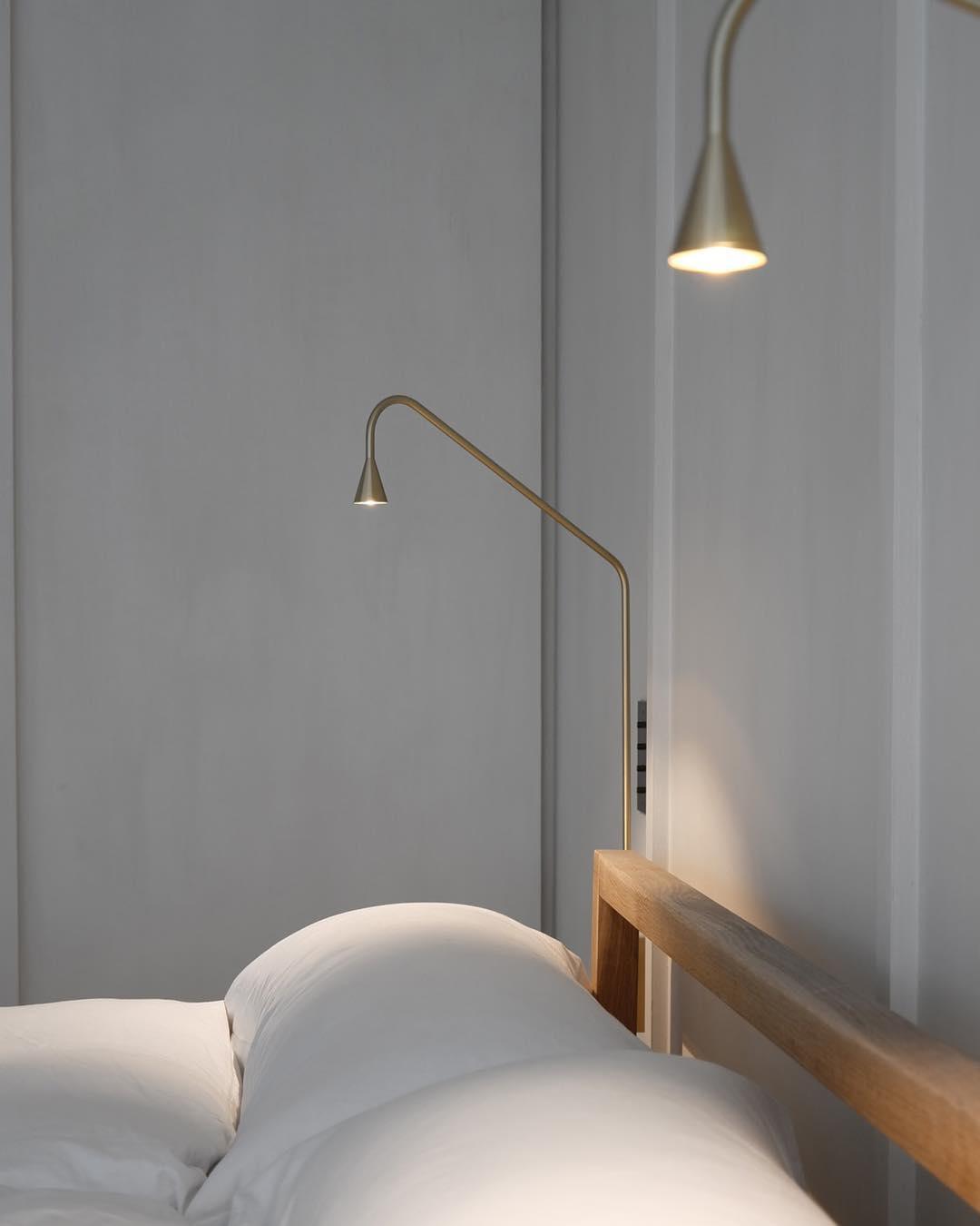svarna_wall_lamp