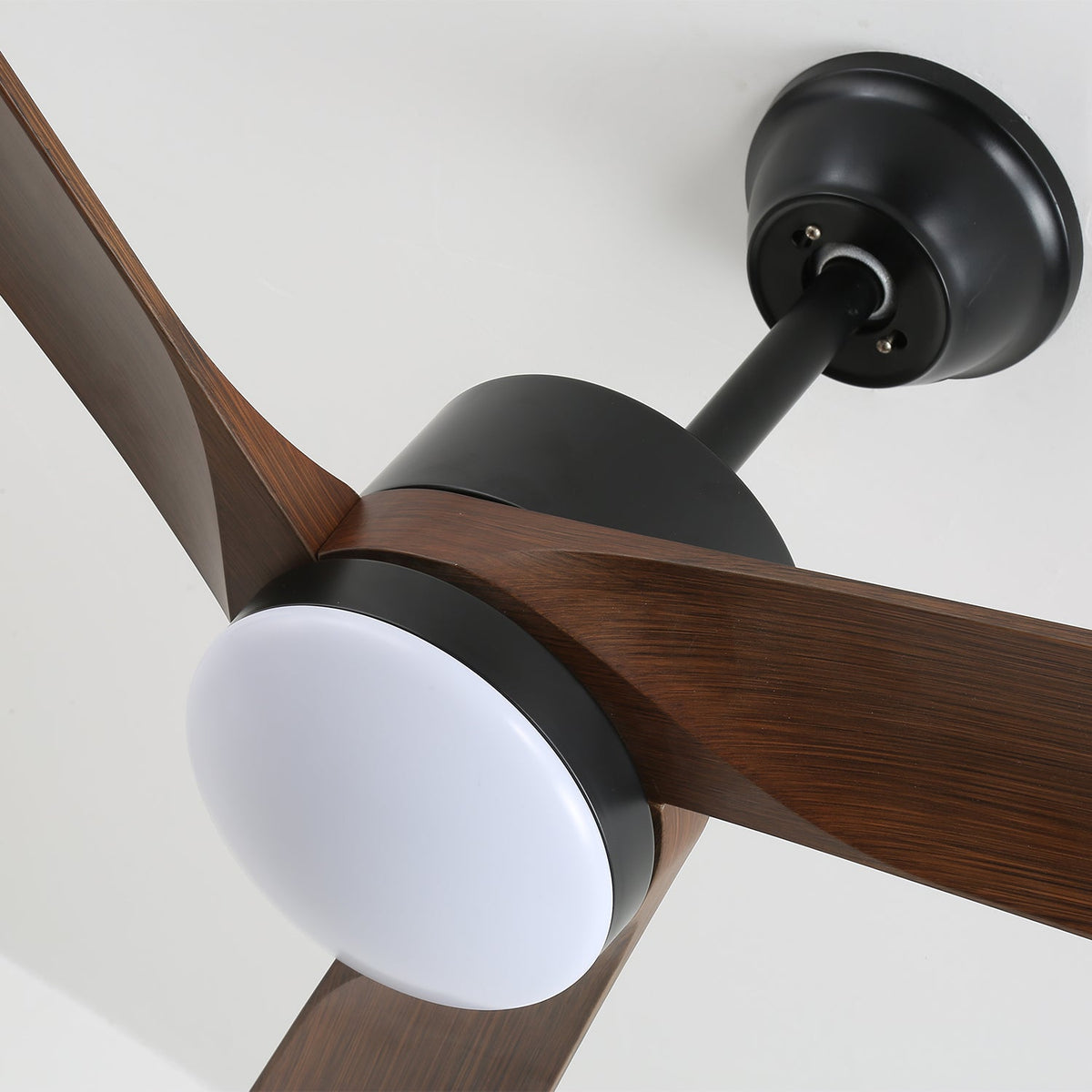 Averso Ceiling Fan Light with LED and Remote Control