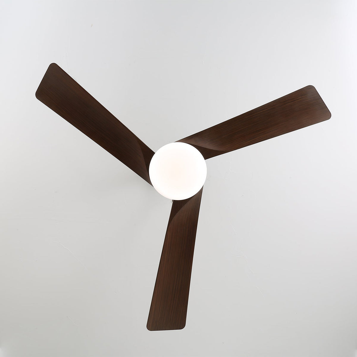 Averso Ceiling Fan Light with LED and Remote Control