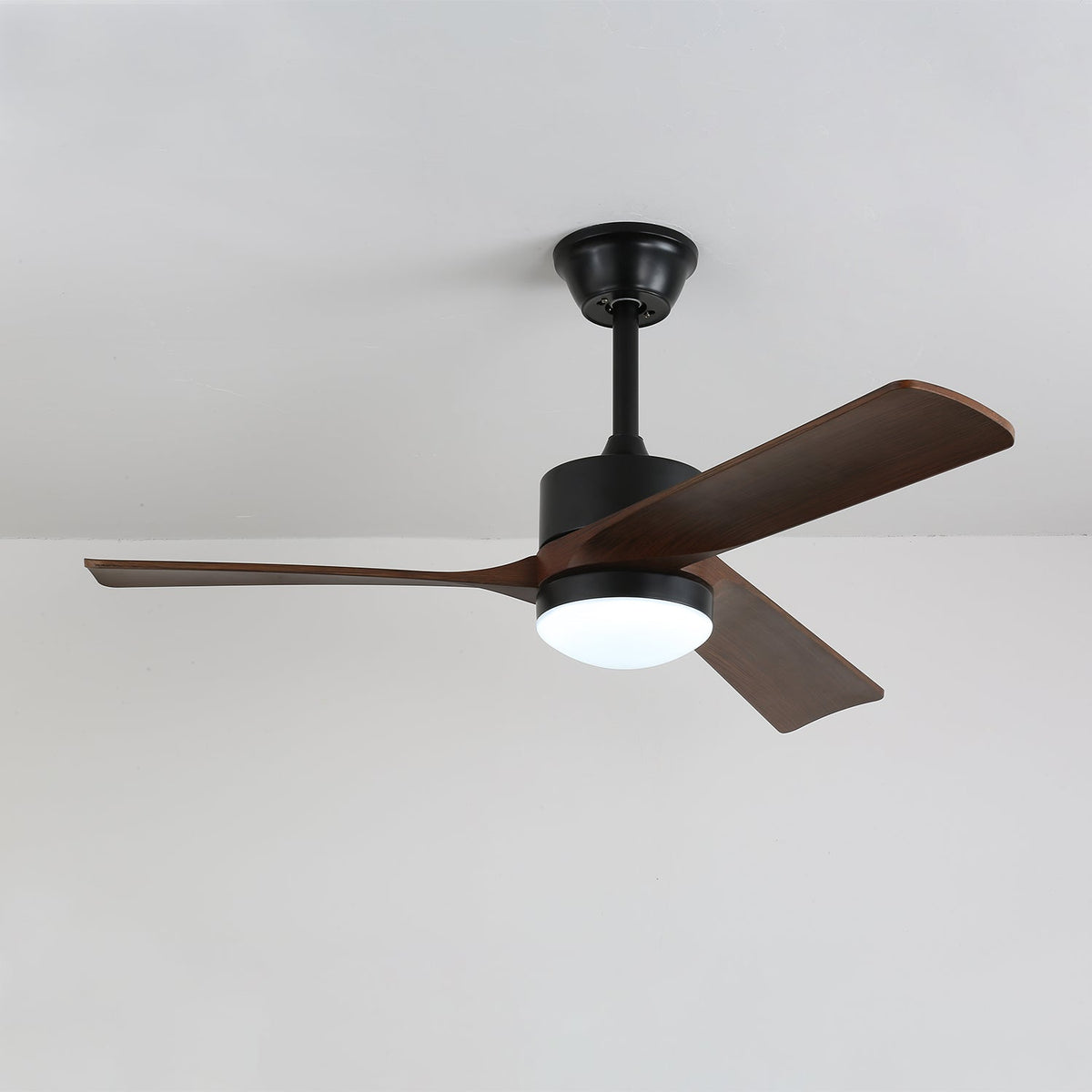 Averso Ceiling Fan Light with LED and Remote Control