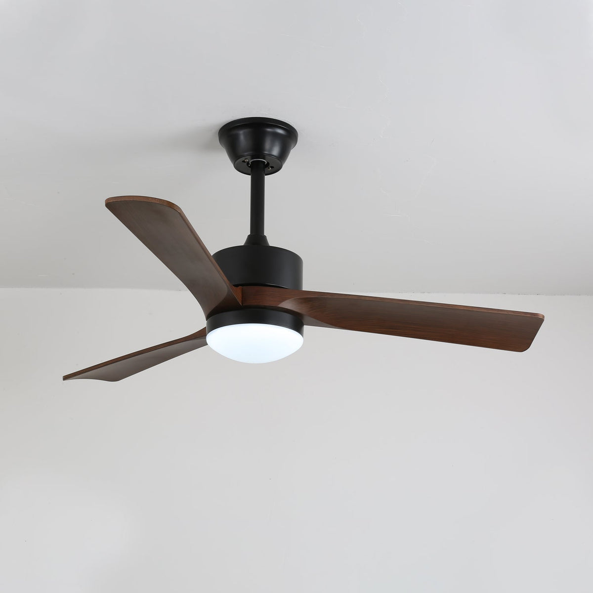 Averso Ceiling Fan Light with LED and Remote Control