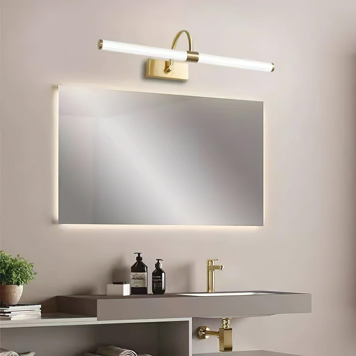 avery-wall-light