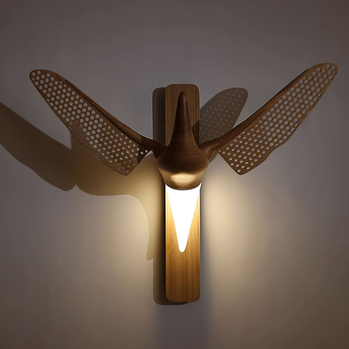 Avesa Sculptural Wood LED Wall Sconce for Modern Interiors