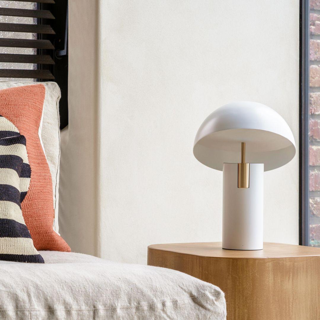 avo-table-lamp