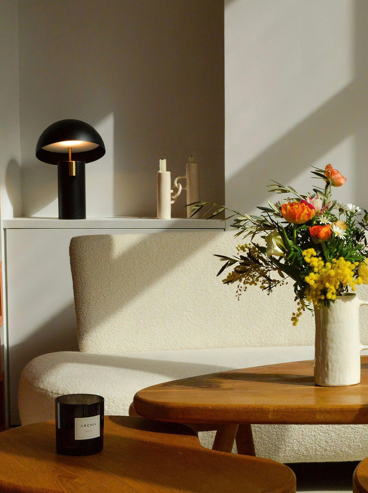avo-table-lamp