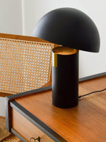 avo-table-lamp