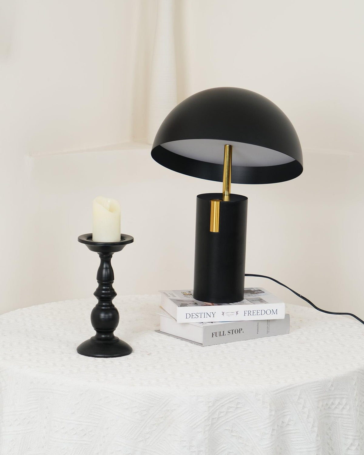 avo-table-lamp