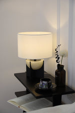 Axis Alabaster Table Lamp – Sculptural Bedside & Living Room Lighting