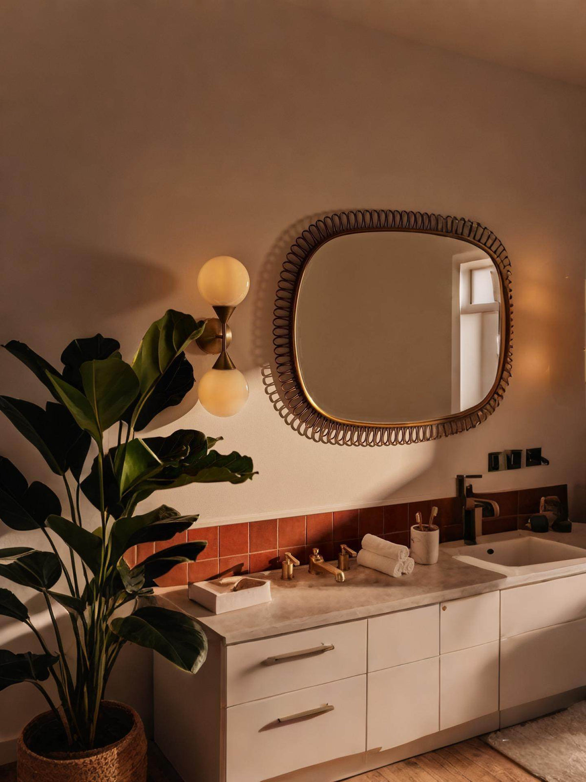 Axis Duo Wall Sconce in Brass and Glass