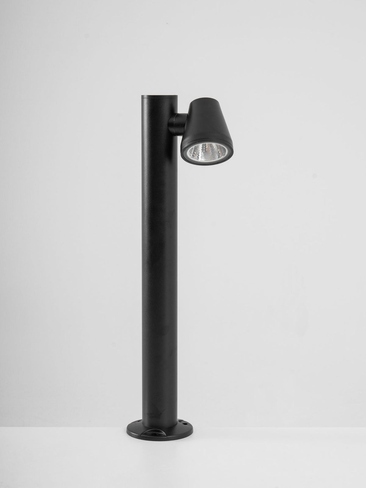 Axis Outdoor Bollard Spotlight – Modern LED Path Light in Matte Black
