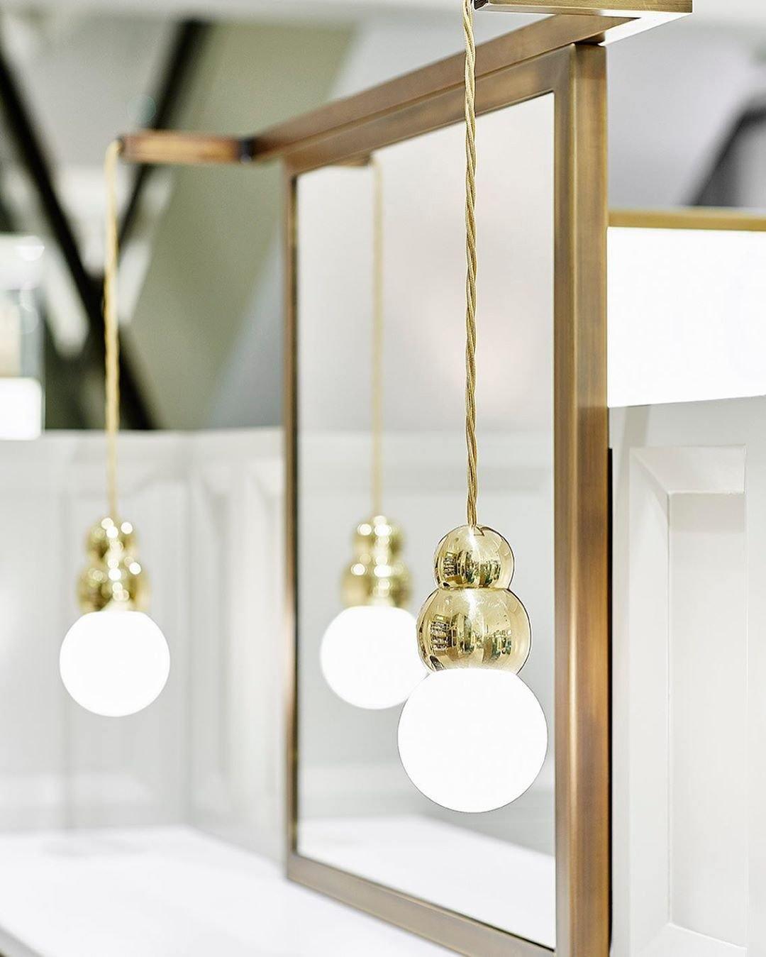 Ball Series Pendant Light – Modern Glass Globe Ceiling Lamp