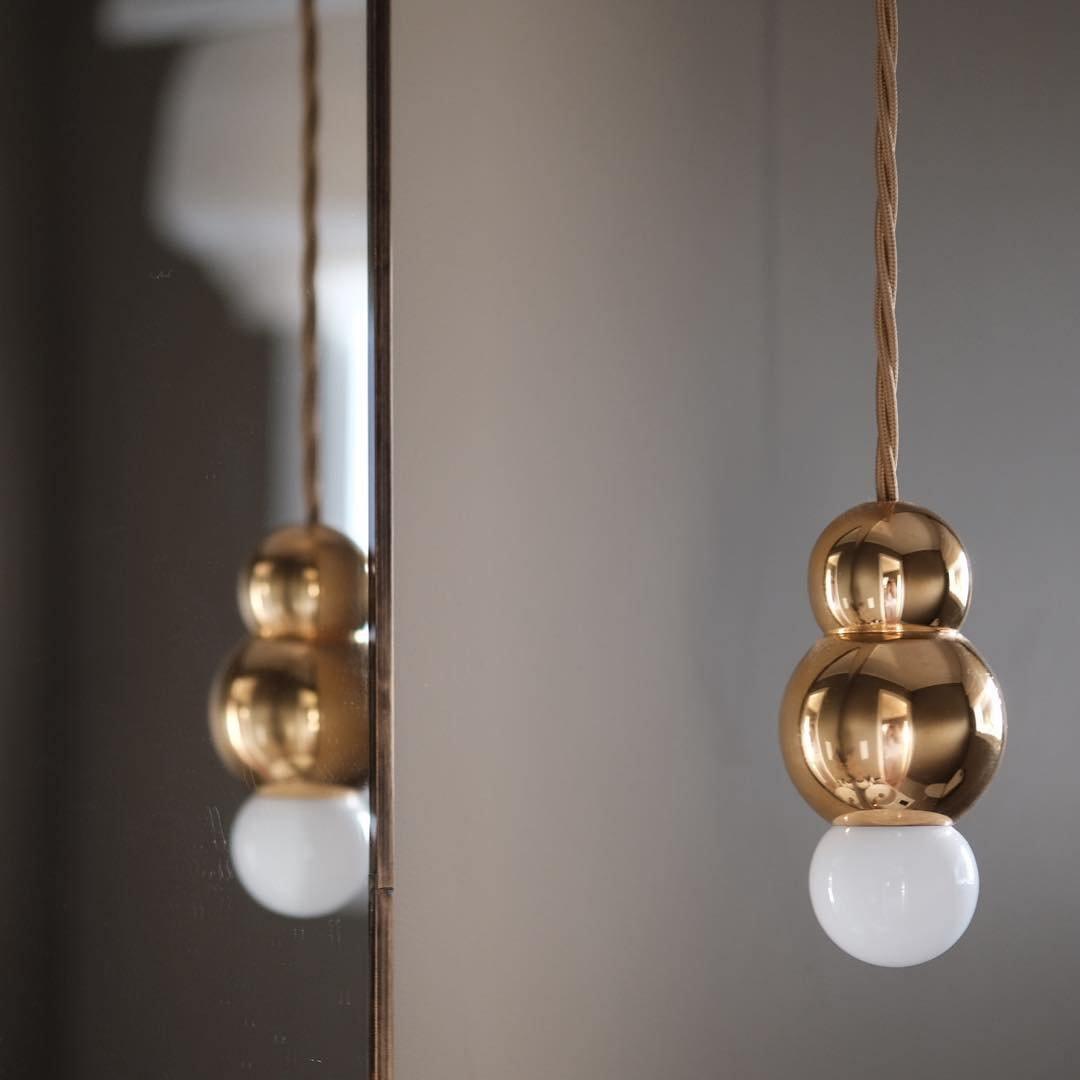 Ball Series Pendant Light – Modern Glass Globe Ceiling Lamp