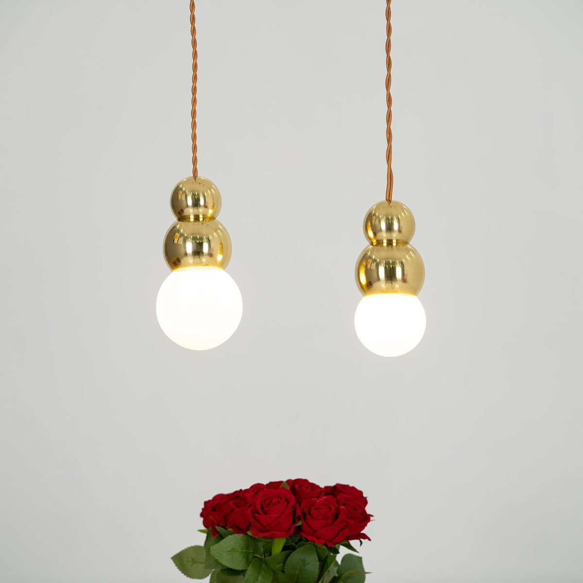 Ball Series Pendant Light – Modern Glass Globe Ceiling Lamp