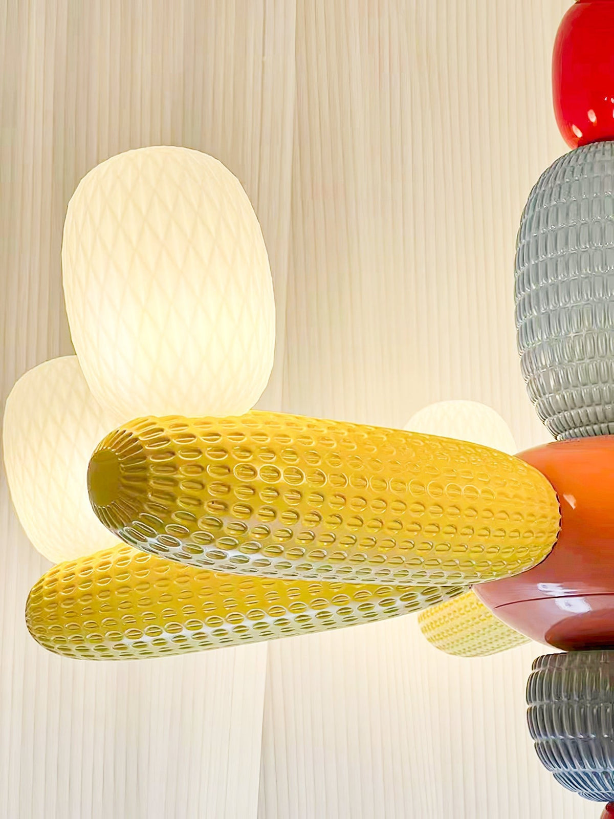Balloons Chandelier – Modern Glass Pendant Light for Dining Room and Living Room
