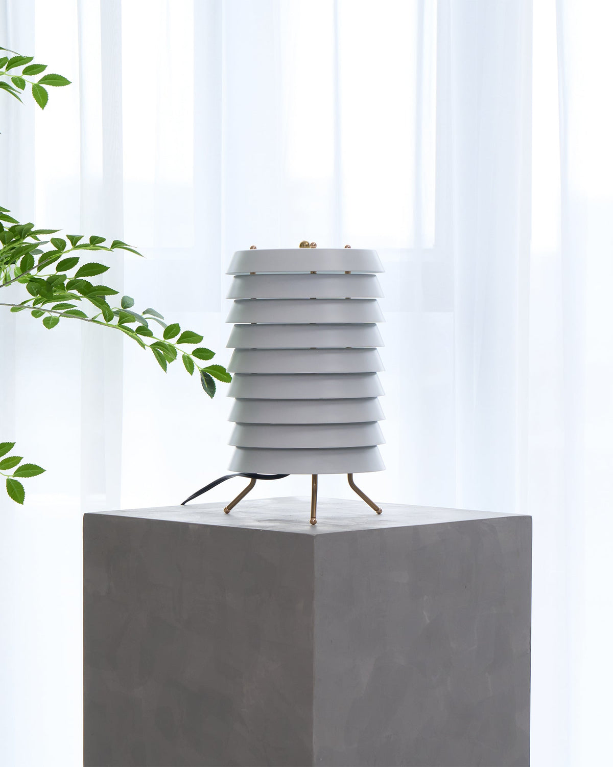 baltic-tower-table-lamp