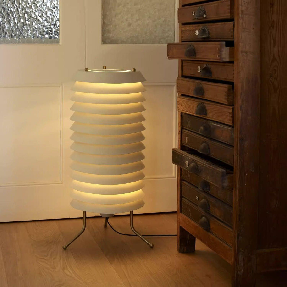 baltic-tower-table-lamp