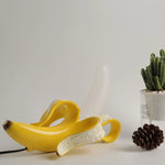 banana-table-lamp
