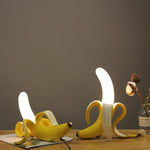banana-table-lamp