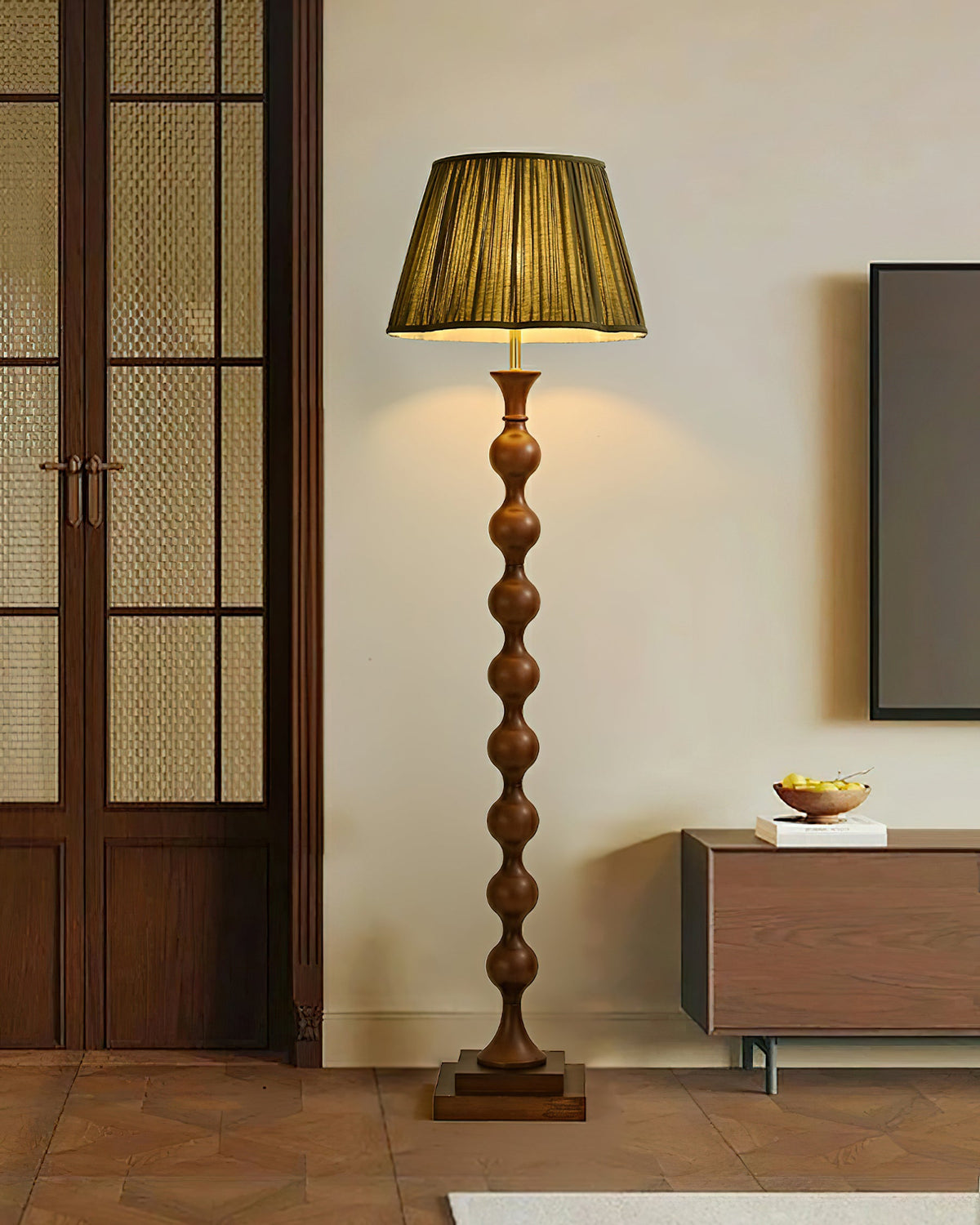 bead-column-floor-lamp