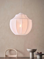 beau-mesh-pendant-light