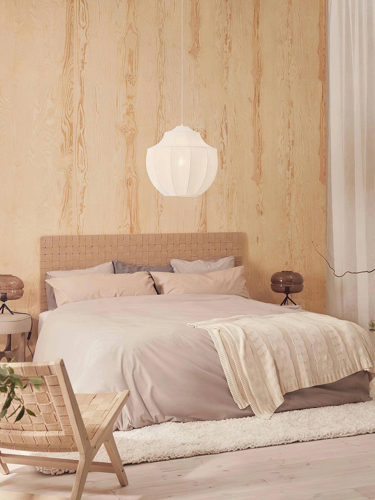 beau-mesh-pendant-light