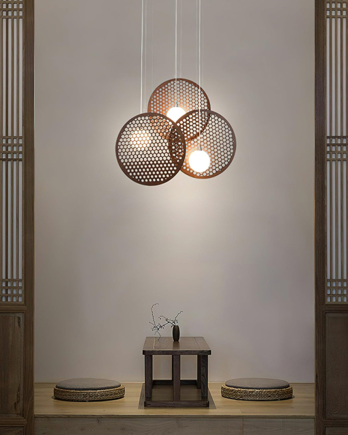 bee-plate-chandelier