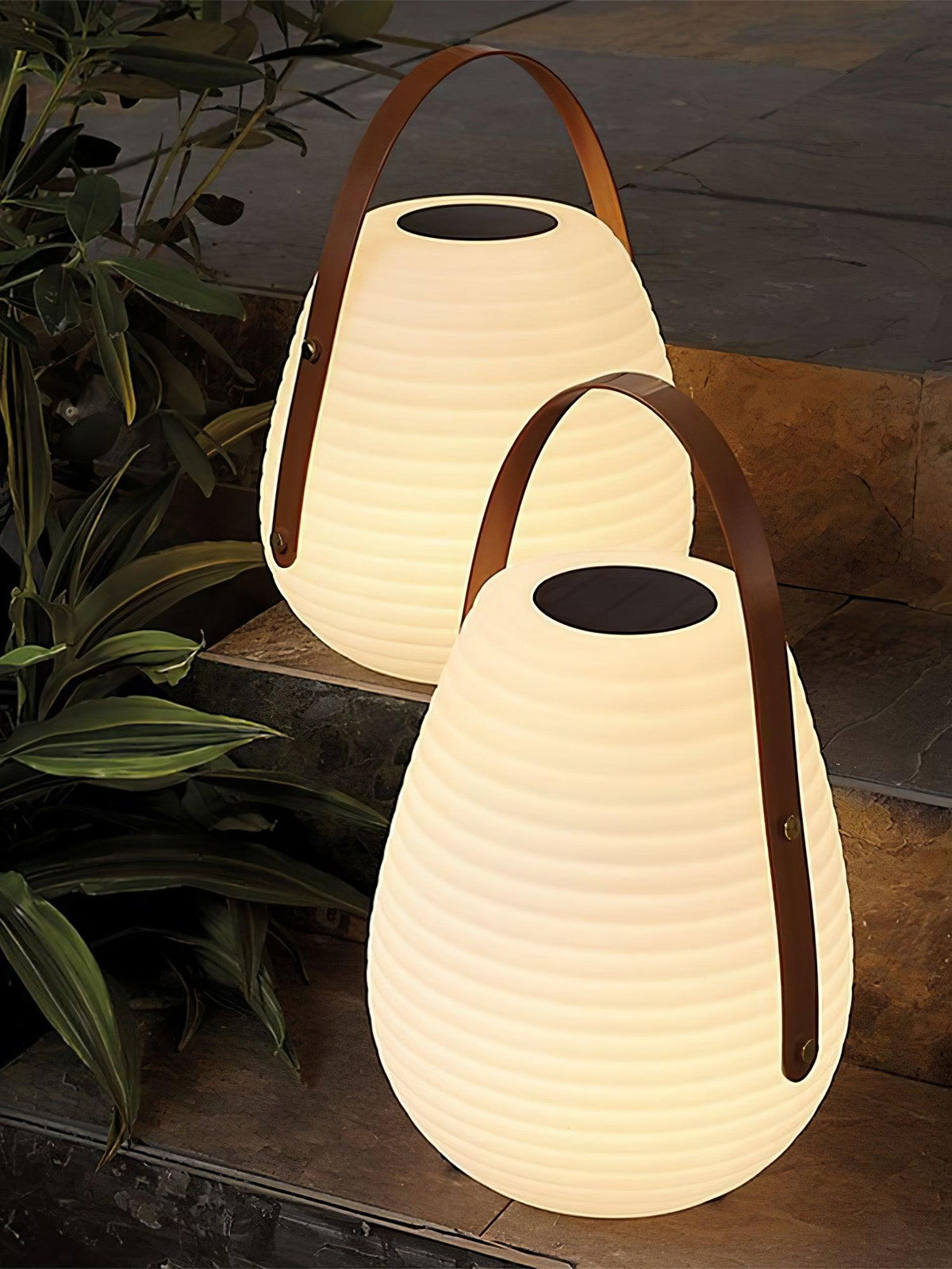 Beehive Solar Lantern Outdoor Lamp