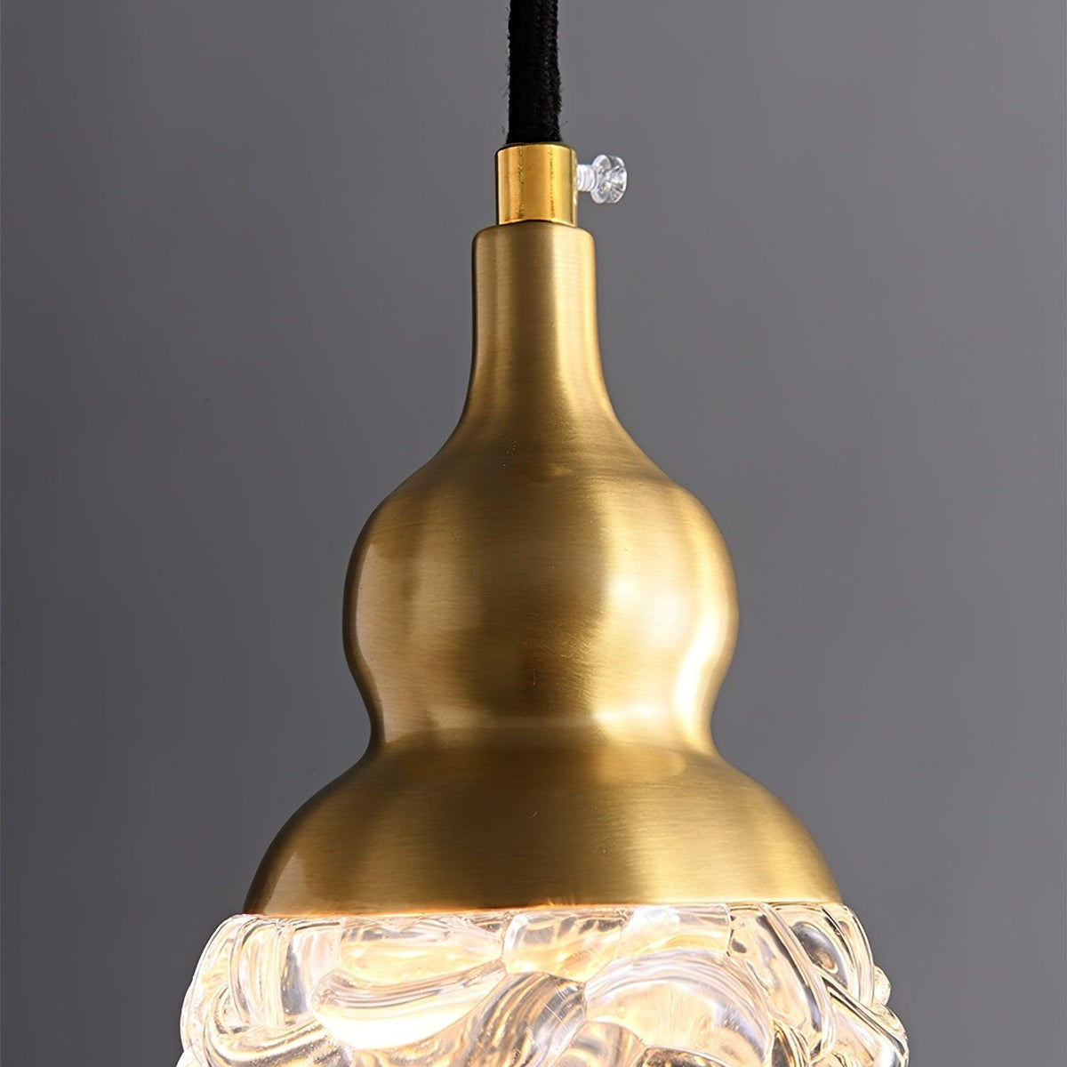 Bella Brass Pendant Light – Modern LED Mini Pendant for Kitchen Island, Dining Room, Bedroom