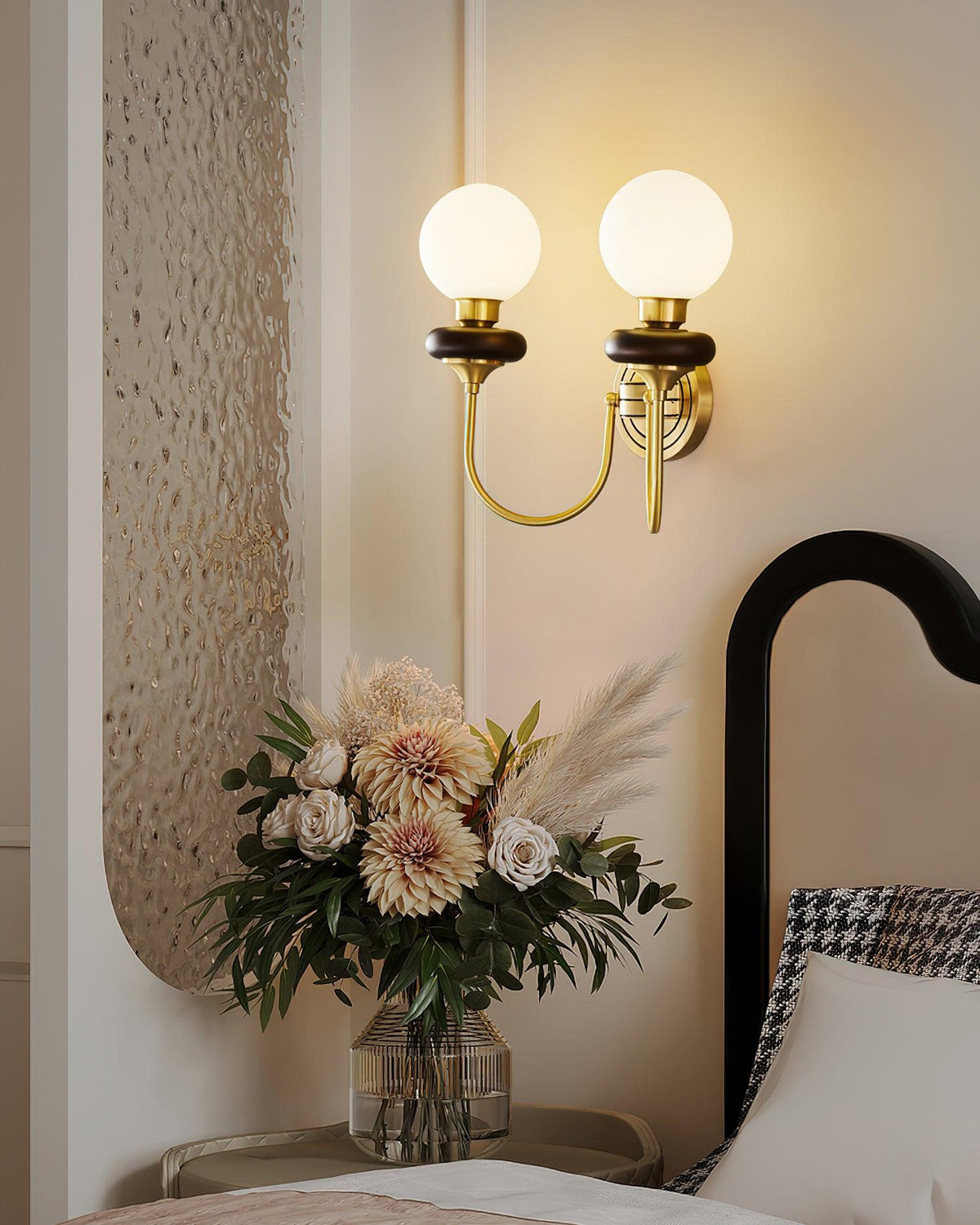 bellevue-wall-lamp