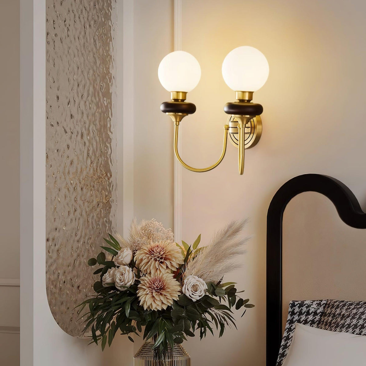 bellevue-wall-lamp