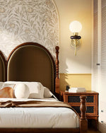 bellevue-wall-lamp