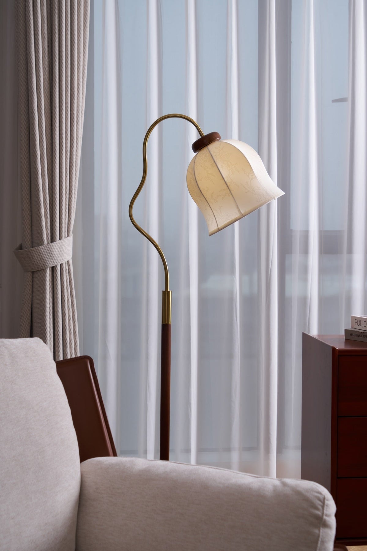 Bellvine Floor Lamp – Curved Brass & Walnut Wood with Floral Fabric Shade