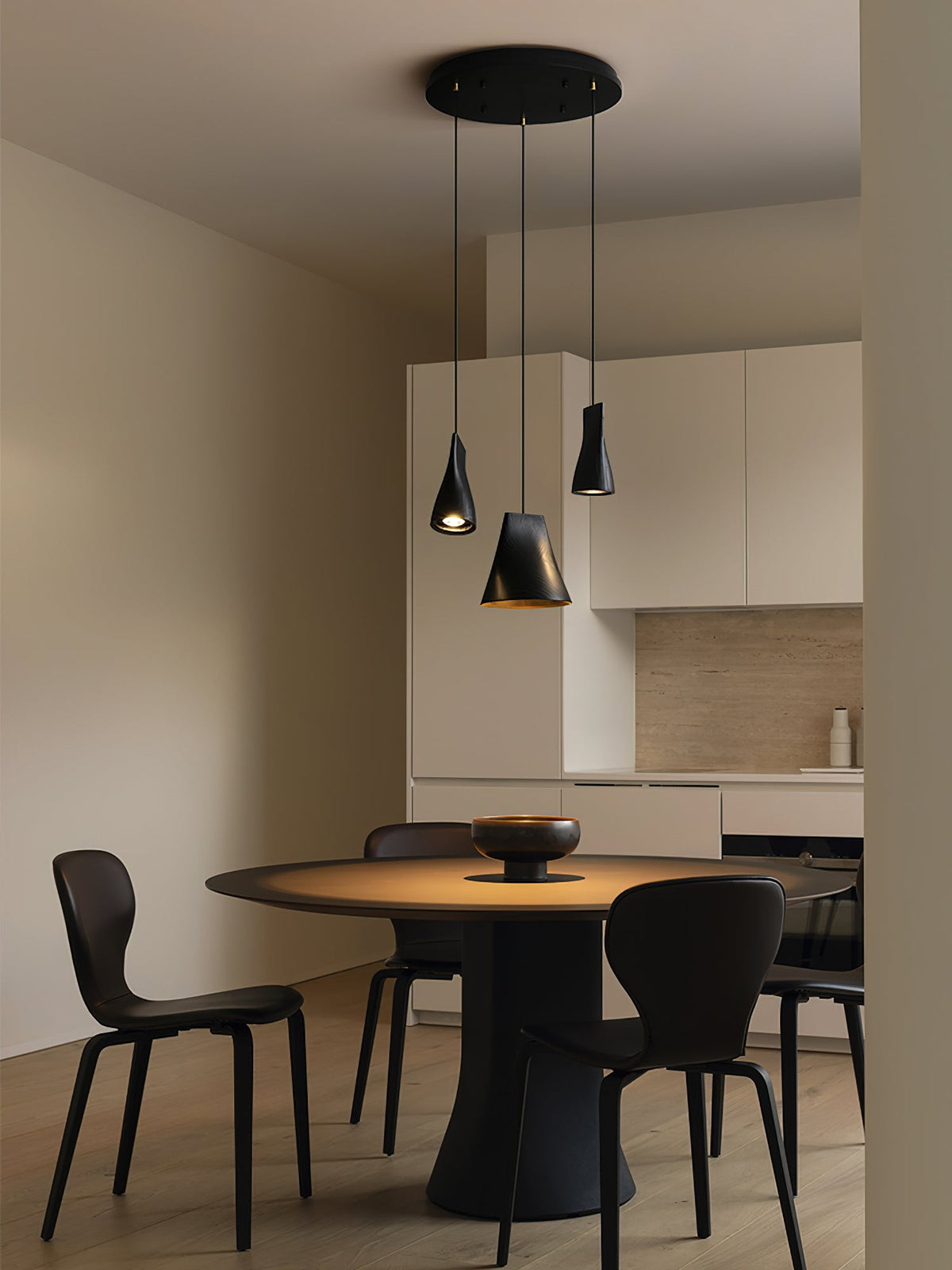 Bellwood Wood Pendant Light – Modern LED Hanging Lamp for Dining Room & Kitchen Island