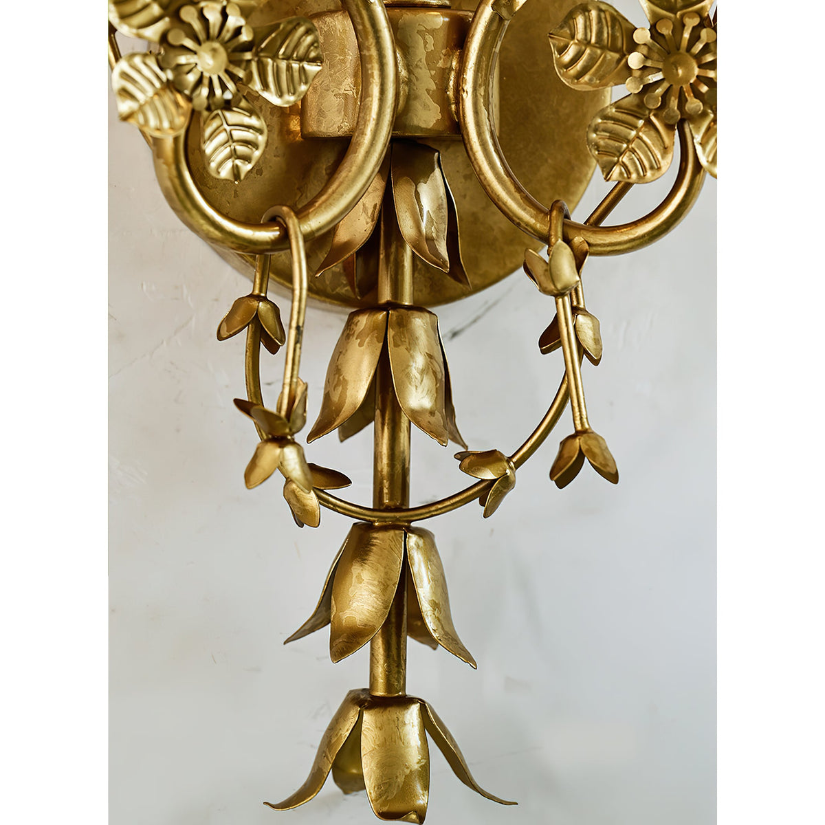 belmonte-wall-lamp