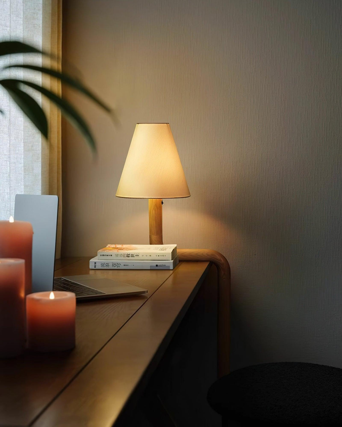 bend-wood-table-lamp