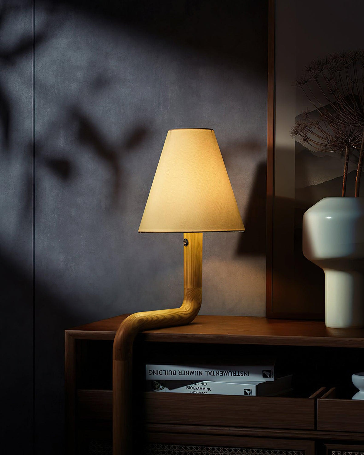 bend-wood-table-lamp