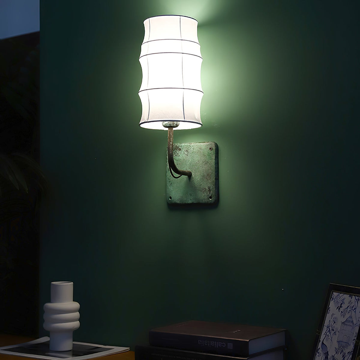 bennet-wall-lamp