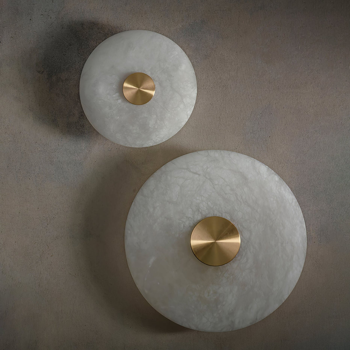 bide-alabaster-wall-lamp