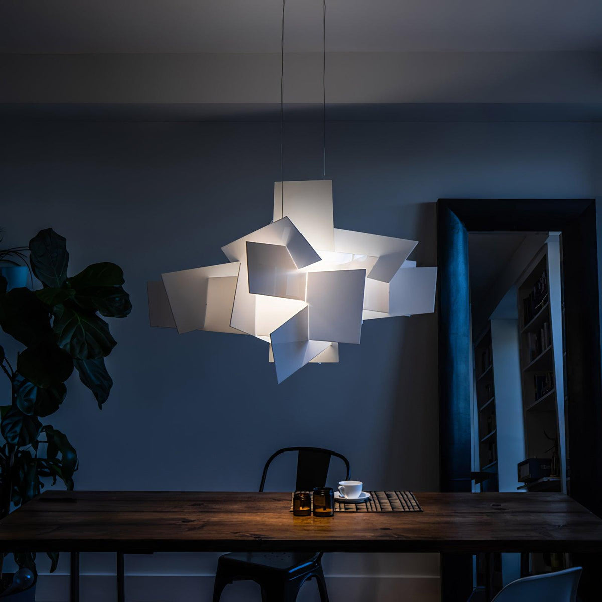 Big Bang Sculptural Pendant Light in White Metal and Acrylic