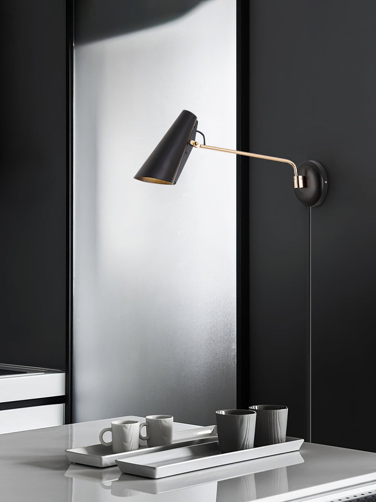 birdy-plug-in-wall-lamp