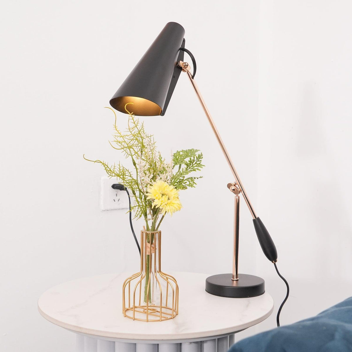 birdy-table-lamp