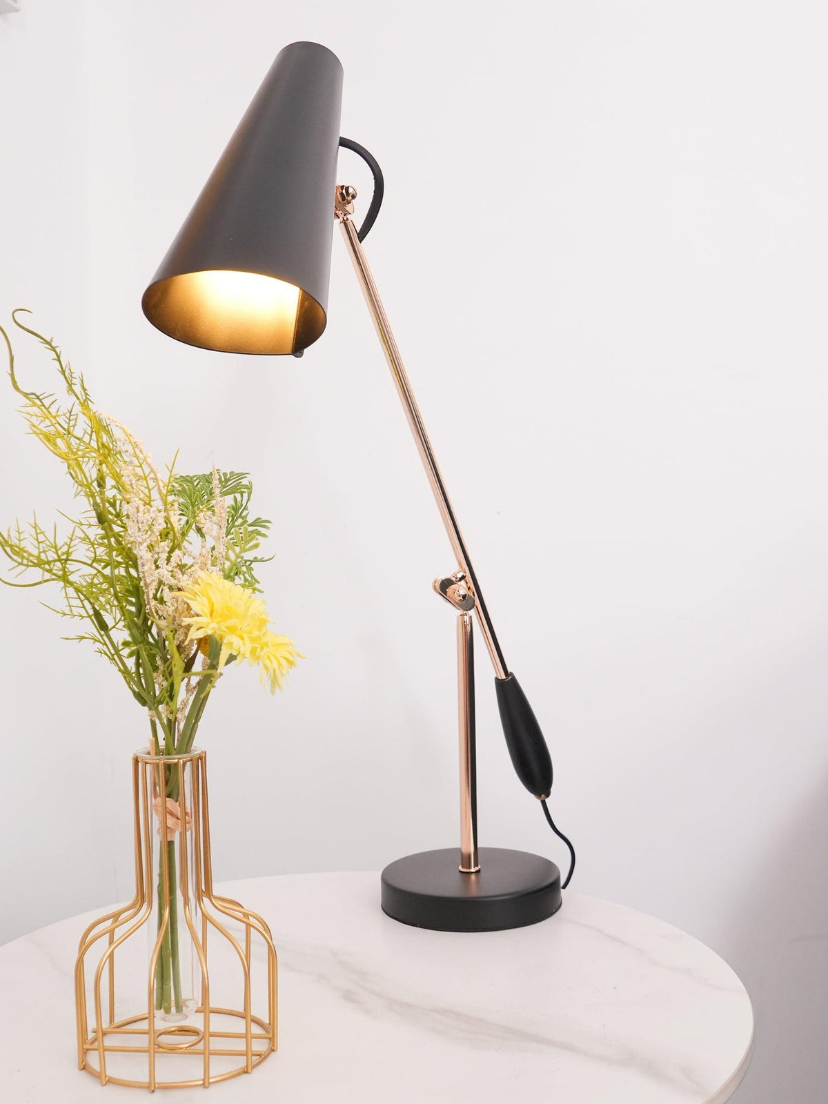 birdy-table-lamp