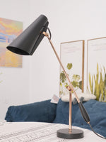 birdy-table-lamp