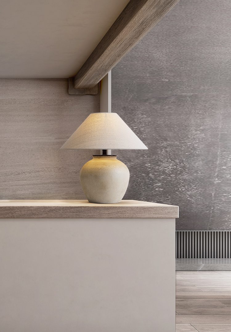 Black Mud Table Lamp