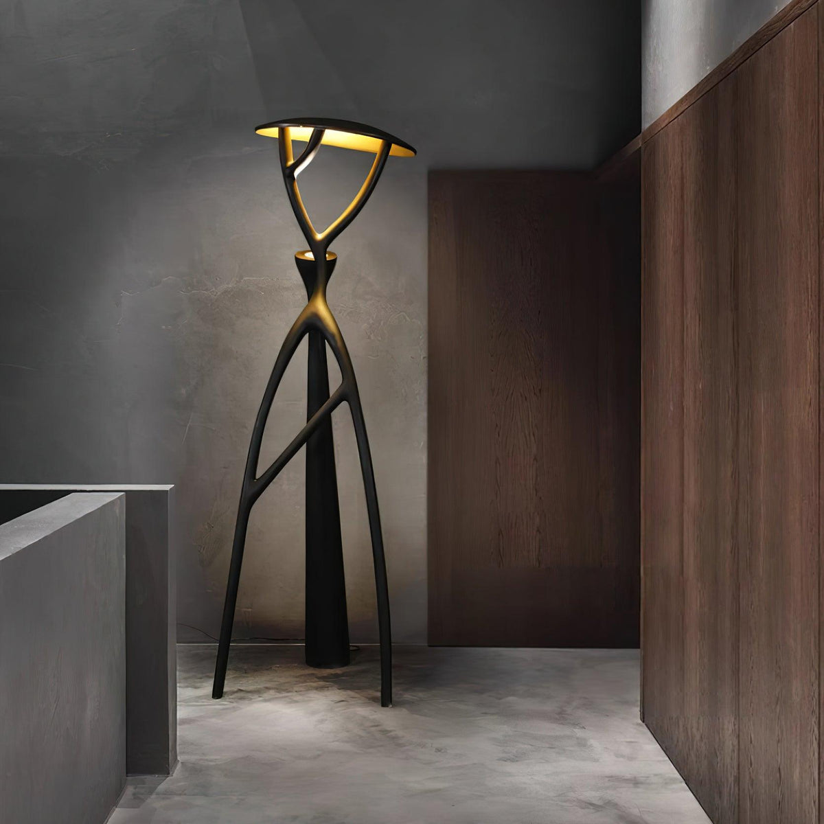 black-sculpture-floor-lamp